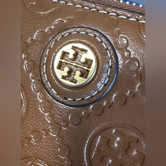 Tory Burch T Monogram Leather Zip Continental Wallet - Picture 4 of 12